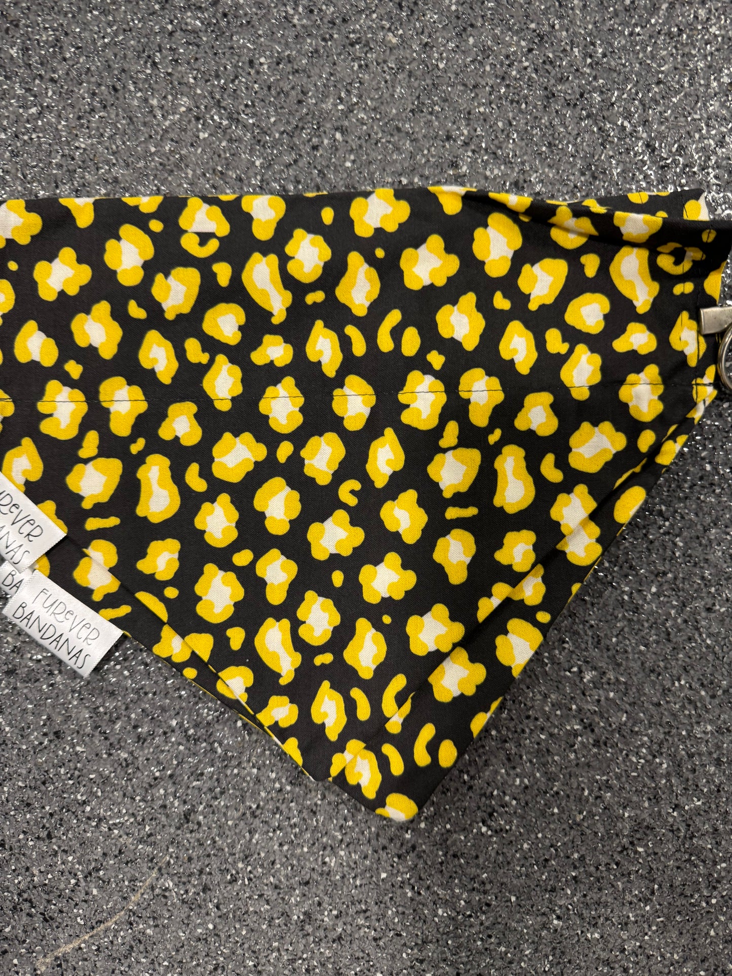 Black/Yellow Cheetah Bandana