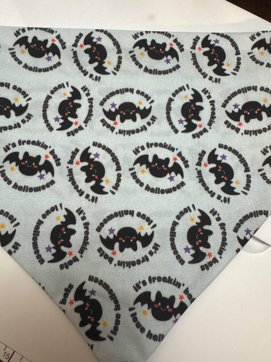 It’s fricken bats, I love Halloween Bandana
