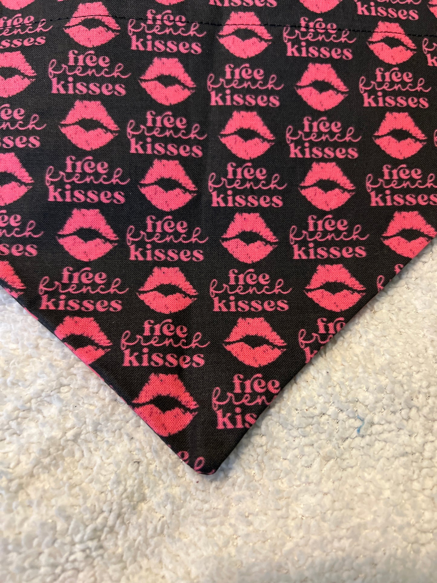 Free French Kisses Bandana