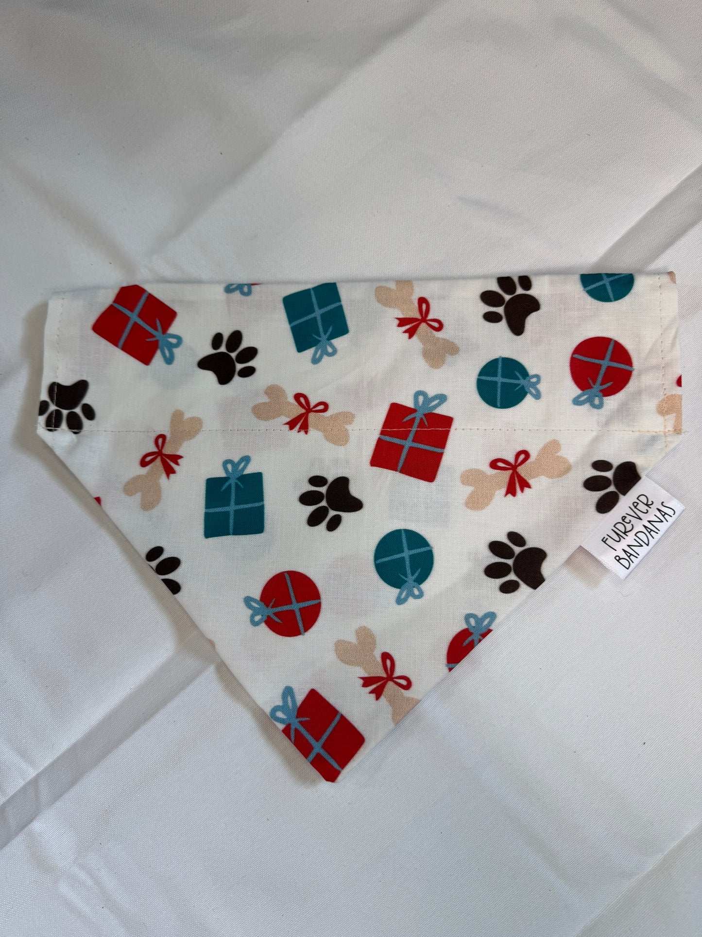 Present Bandana