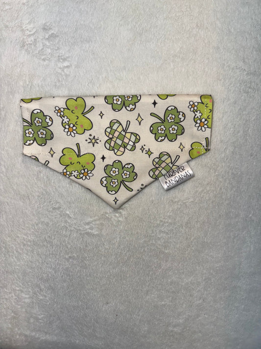 Groovy Clover Bandana