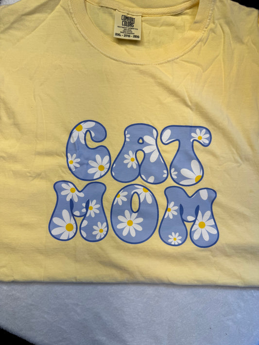Daisy Cat Mom T shirt