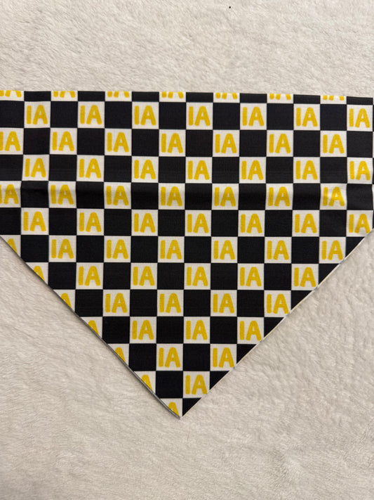 IA Check bandana
