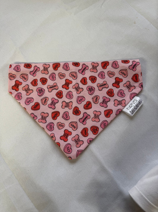 Conversation Bone & Hearts Bandana